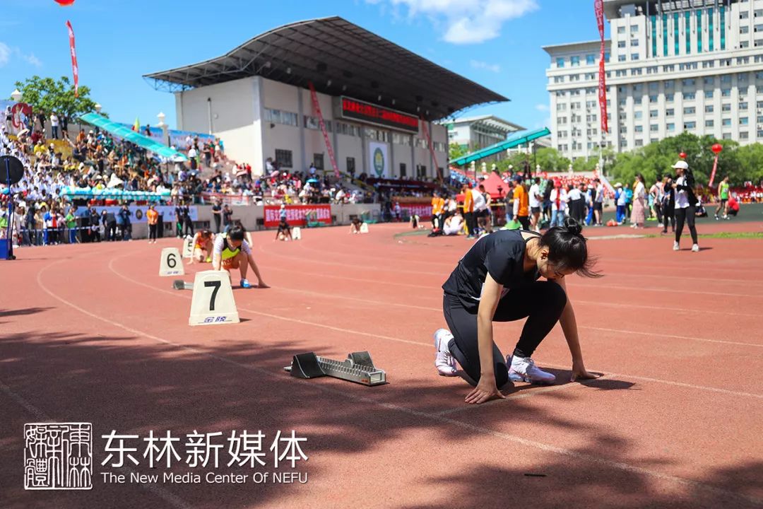 关于红红火火胜利在望，球队势如破竹赢得决胜局的信息