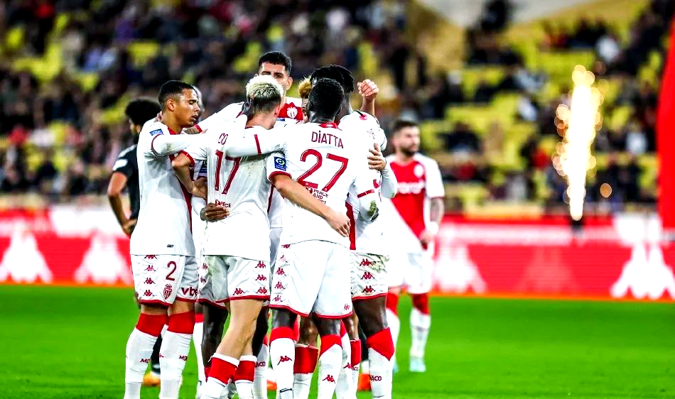 摩纳哥客场逼平巴黎圣日耳曼，豪取积分的简单介绍