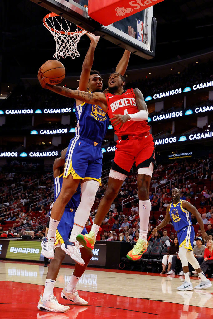 勇士防守端表现神勇，帮助球队获得胜利