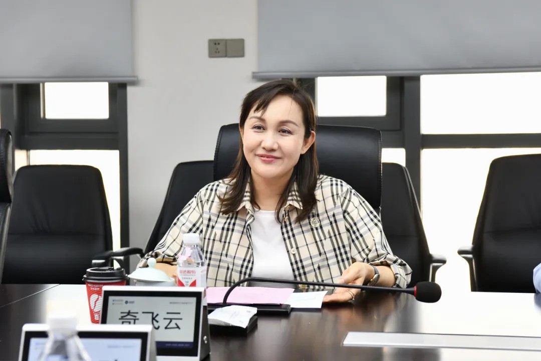 包含内蒙古队取得胜利，晋级看好形势的词条